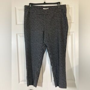 Zac and Rachel 18W black and white checkered slit hem pants.